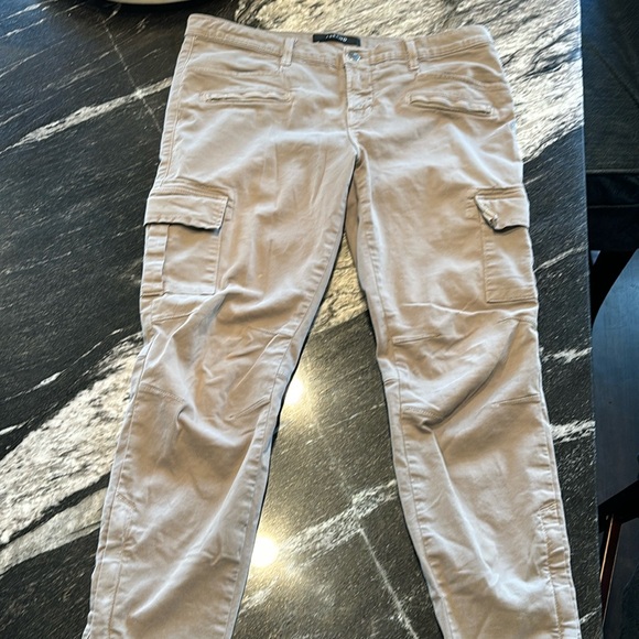 J brand low rise stretch cargo with ankle zip - Picture 1 of 5